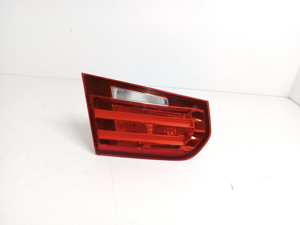 BMW 3 Series F30/F31 (2011-2020) Left Side Tailgate Taillight 63217371111 22983474