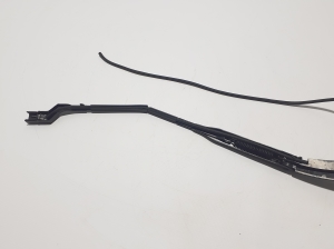  Windshield wiper blade 