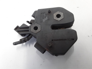 VOLVO XC90 (2002–2014) Hood latch - 2