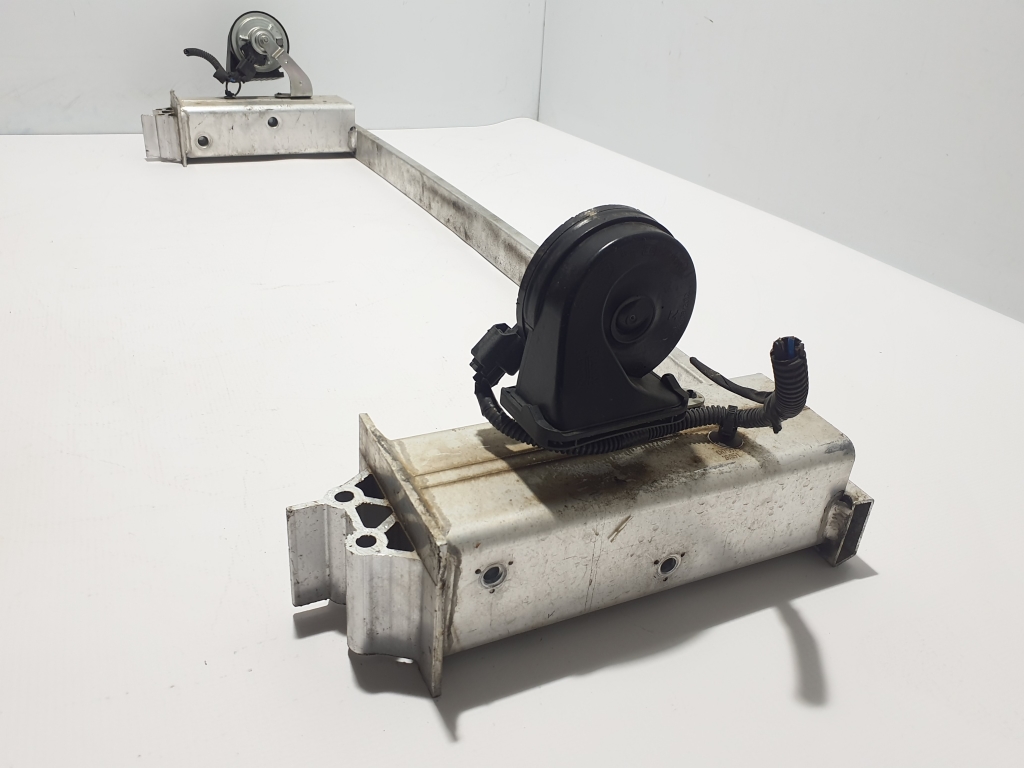 outer VOLVO XC90 2 generation (2014-2024) Radiator Holder 32246763