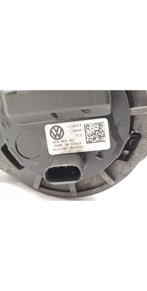 Volkswagen ID.4 I (2020–2026) Auxiliary water pump 1EA965567 - 2