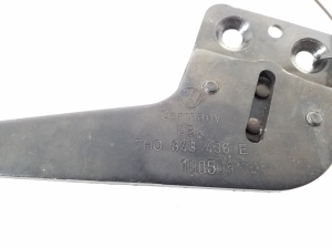 Volkswagen Transporter T5 (2003–2015) Schiebetürhalter 7H0843436E - 2