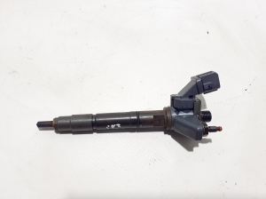  Fuel injector 