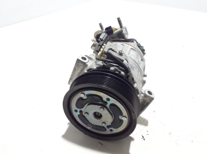  Air conditioner compressor 