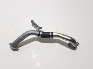  EGR valve pipe 