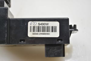 Kia Sportage (2010–2016) Istmesoojenduse lüliti 933403W900WK - 4