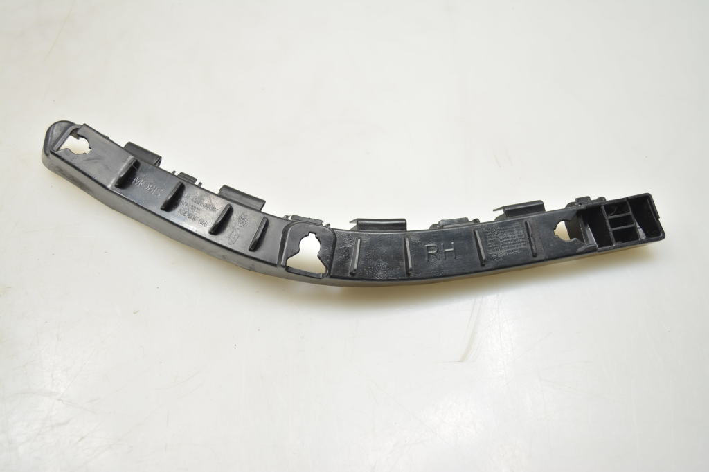 Kia Sportage (2010–2016) Rear bumper bracket 866134U000