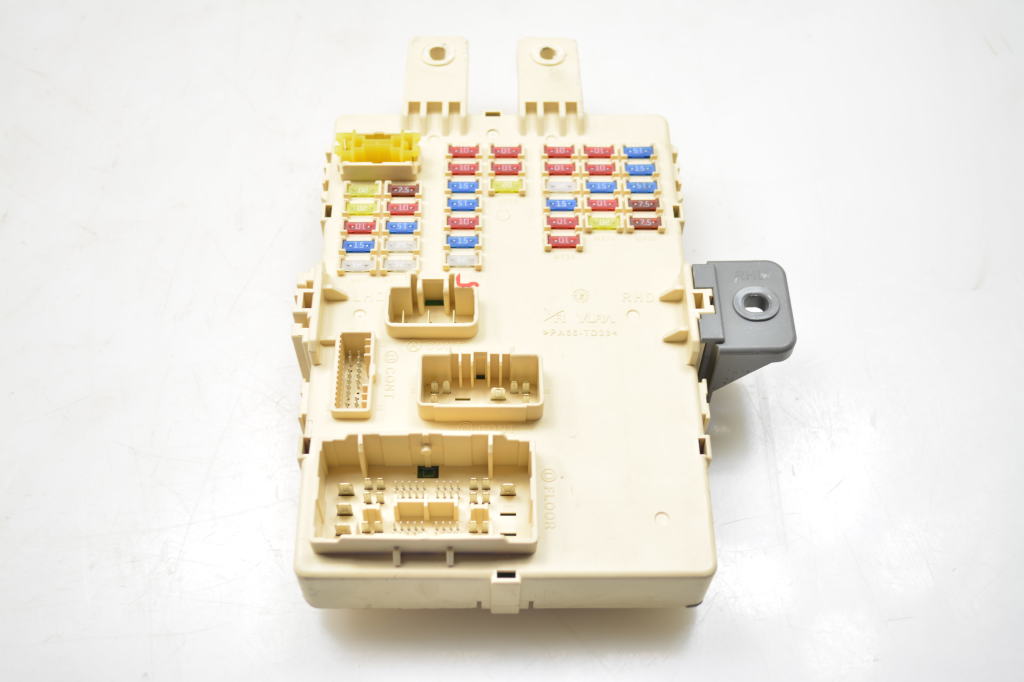  Fuse box in the cabin 