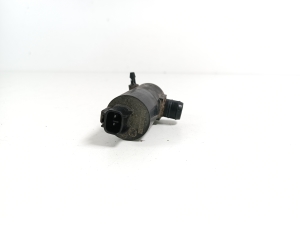 TOYOTA Auris E15 (2006–2012) Rear window washer pump 85330-02040 - 2