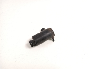 TOYOTA Auris E15 (2006–2012) Rear window washer pump 85330-02040 - 3