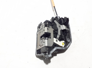 BMW 5 SERIES G31 (2017–2026) Front door lock 7477688 - 2