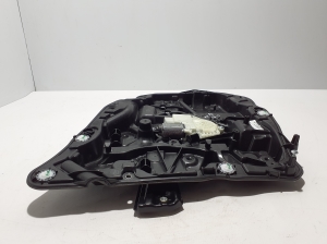 BMW 5 SERIES G31 (2017–2026) Aizmugurējo durvju logu pacēlājs 7487088 - 4