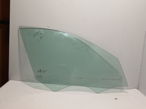   Fenster Scheibe Tür vorne  - 7339456 