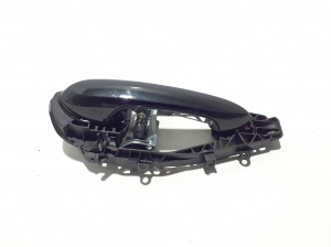 BMW 5 SERIES G31 (2017–2026) Front door external opening handle and its details - 2