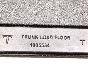  Trunk carpet 