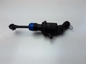 NISSAN Micra K14 (2017–2026) Siduri peasilinder 306105FA0C - 2