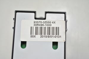 Hyundai i40 (2011–2026) Front door glass switch 935703Z550 - 2
