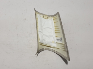 BMW 5 SERIES G31 (2017–2026) Tagumise toe sisekujundus 7385487 - 4