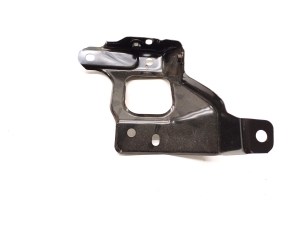 Tesla Model 3 3 (2016–2024) Front fender bracket 1086017-00-C - 2