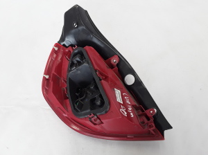 RENAULT Clio III (2005–2012) Eckleuchte hinten 8200886946 - 2