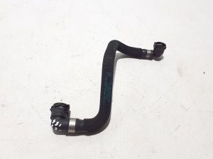 BMW 5 SERIES G31 (2017–2026) Jahutusradiaatori voolik 8594526 - 3