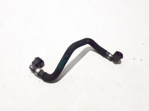   Radiator hose  - 8594526 