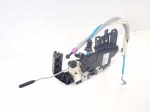 Mercedes Benz B-Class 246 (2011–2017) Rear side door lock A2047303535 - 2