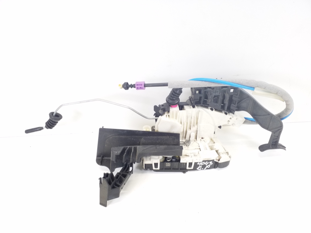 Mercedes Benz B-Class 246 (2011–2017) Front door lock A1667200635 Mercedes Benz B-Class 246 (2011–2017) Front door lock A1667200635