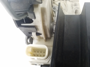 Mercedes Benz B-Class 246 (2011–2017) Front door lock A1667200635 - 4