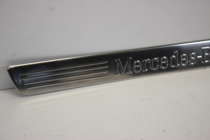 Mercedes Benz B-Class 246 (2011–2017) Inner sill trim A2466800135 - 2