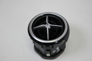 Mercedes Benz B-Class 246 (2011–2017) Dashboard air vent grilles A2468303900 - 3
