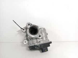  EGR valve 