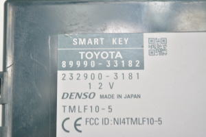TOYOTA Camry XV5 (2011–2017) Control unit 8999033182 - 2