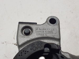 BMW 5 SERIES G31 (2017–2026) Getriebehalter 6862577 - 2