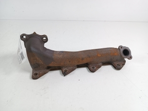   Exhaust manifold 