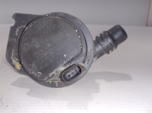 Peugeot 208 (2019–2026) Auxiliary water pump 9833874480 - 3