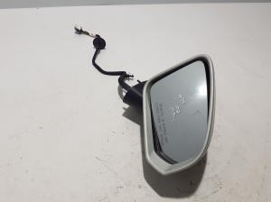   Side mirror and its details 