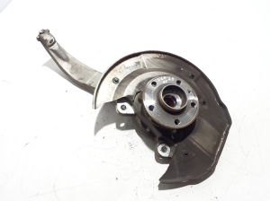 Front wheel hub - 31681601
