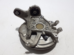VOLVO S60 III (2018–2026) Tagumine rumm 31681580 - 4