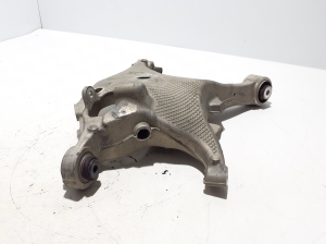 VOLVO S60 III (2018–2026) Tagumine õõtshoob 32246673 - 4