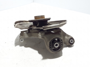 VOLVO S60 III (2018–2026) Tagumine rumm 31681579 - 2
