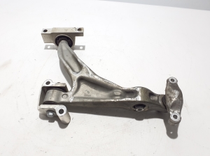 VOLVO S60 III (2018–2026) Eesmine õõtshoob 32269628 - 4