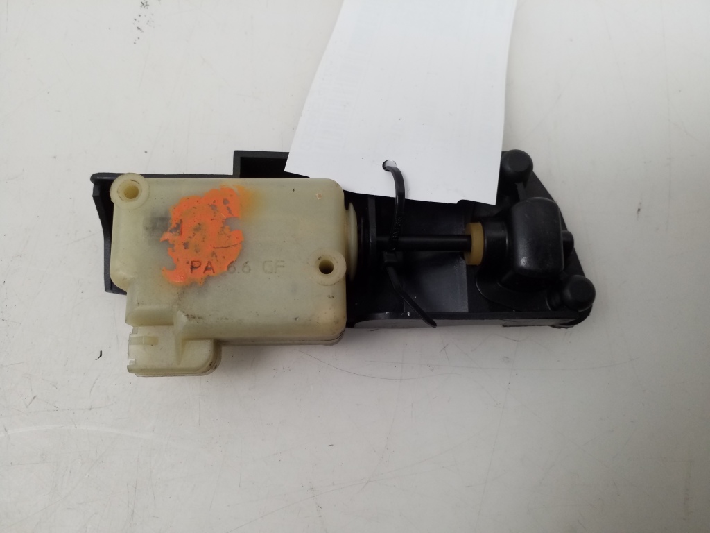 Used VOLVO XC90 Fuel filler cap lock 9483311