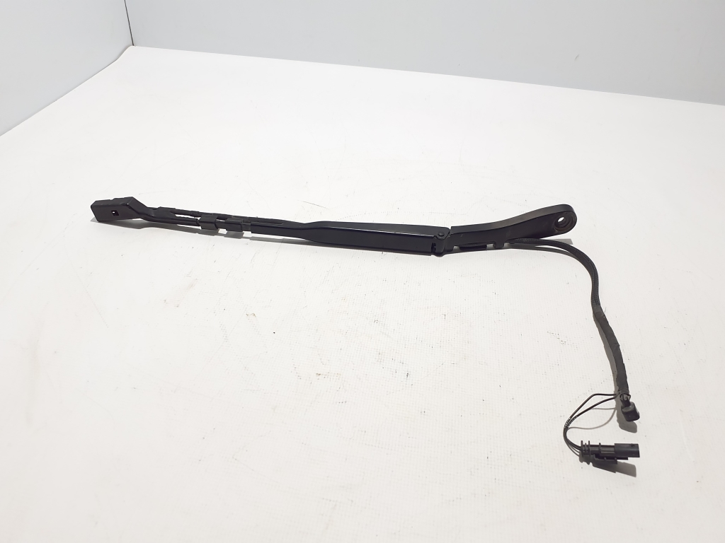 VOLVO S60 3 generation (2018-2023) Front Wiper Arms 31693537 22939390