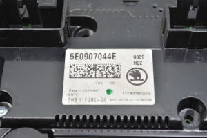 Skoda Octavia III (2013–2019) Heater control panel 5E0907044E - 2