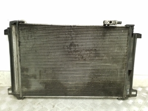   Air conditioning radiator 