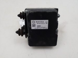 AUDI A4 B8 (2007–2016) ABS unit 8K0614517 - 2