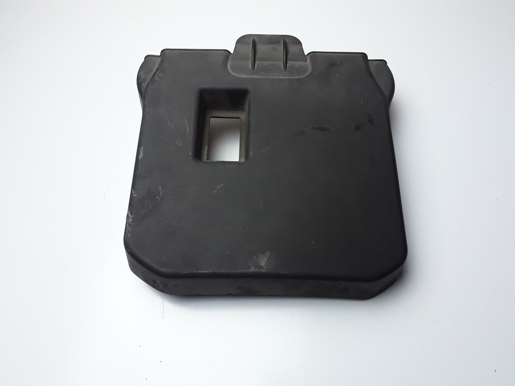 FORD Kuga 2 generation (2013-2020) Battery Pad AM5110A659AB 22977078