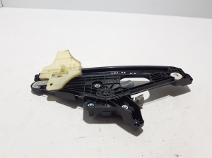 RENAULT Megane E-Tech CMF-EV (2022–2026) Rear side door window regulator 827219233R - 2