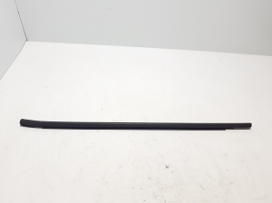 Baguette extérieure de vitre de porte avant - 808339680R